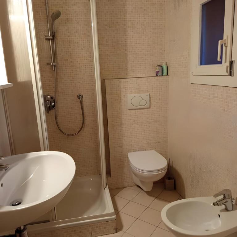 Como Apartments - Appartamento con doccia - 9