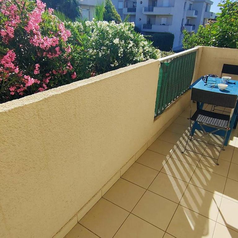 T2 lumineux avec climatisation et parking à 500m plage - FR-1-696-33 - Apartment - 15