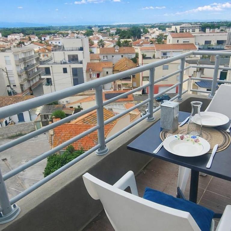 Appartement 2 pièces centre-ville, 5 personnes, parking inclus - FR-1-696-122 - Appartement - 13