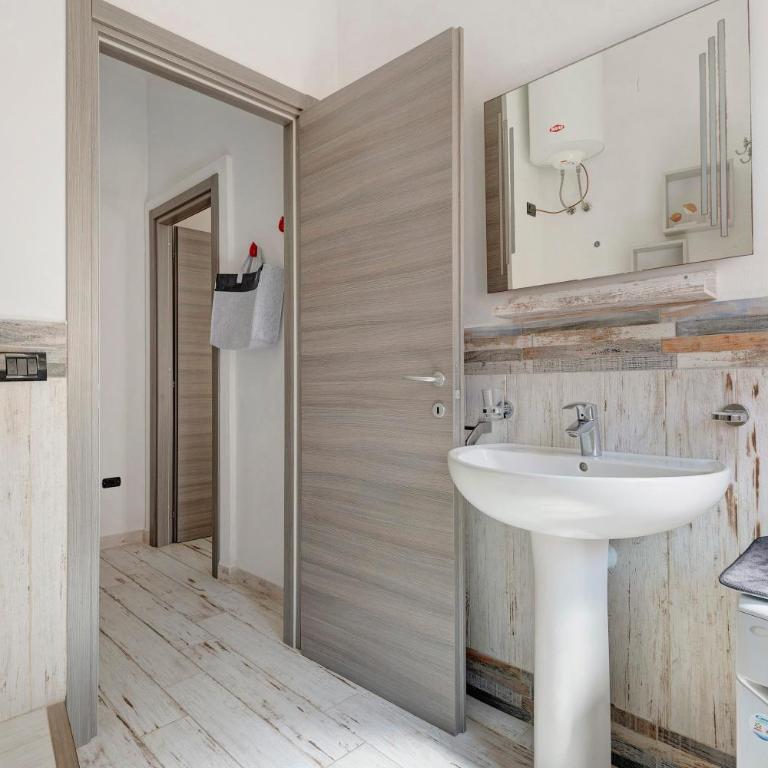 Casa Gaby - Appartamento con doccia - 18