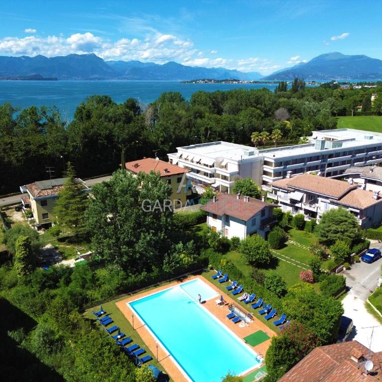 Aureliano Apartment - Solarium Lake view and Pool - Appartement 1 Chambre - 35