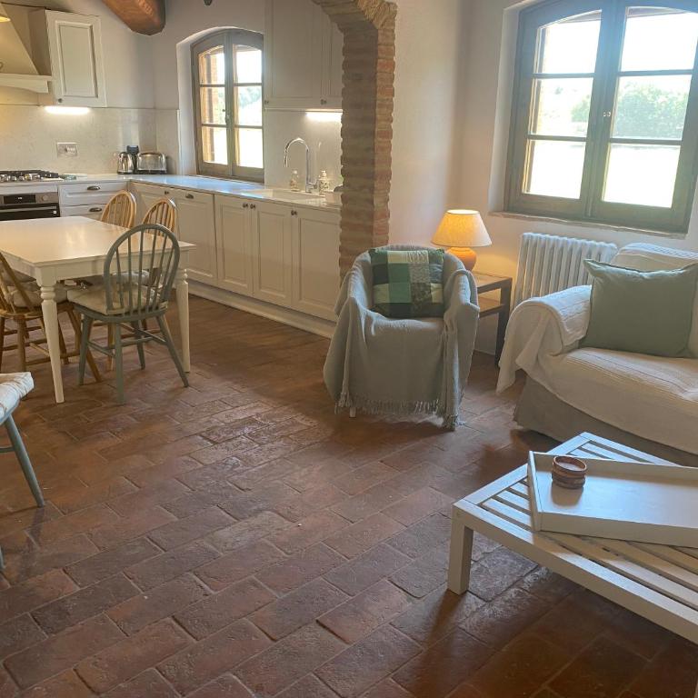 Podere Casanuova - Two-Bedroom Apartment - 9