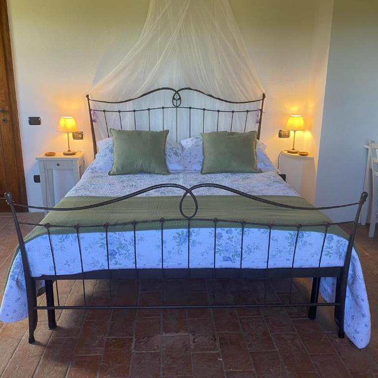 Podere Casanuova - Two-Bedroom Apartment - 12