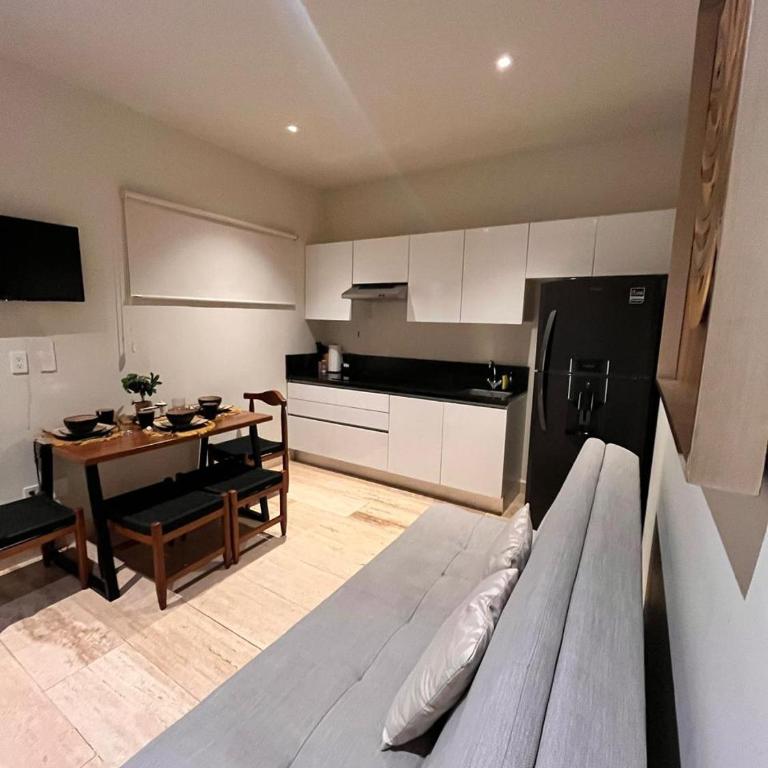 Cozy poolside apartment - Walk to 5th Ave - Appartement 1 Chambre - 6
