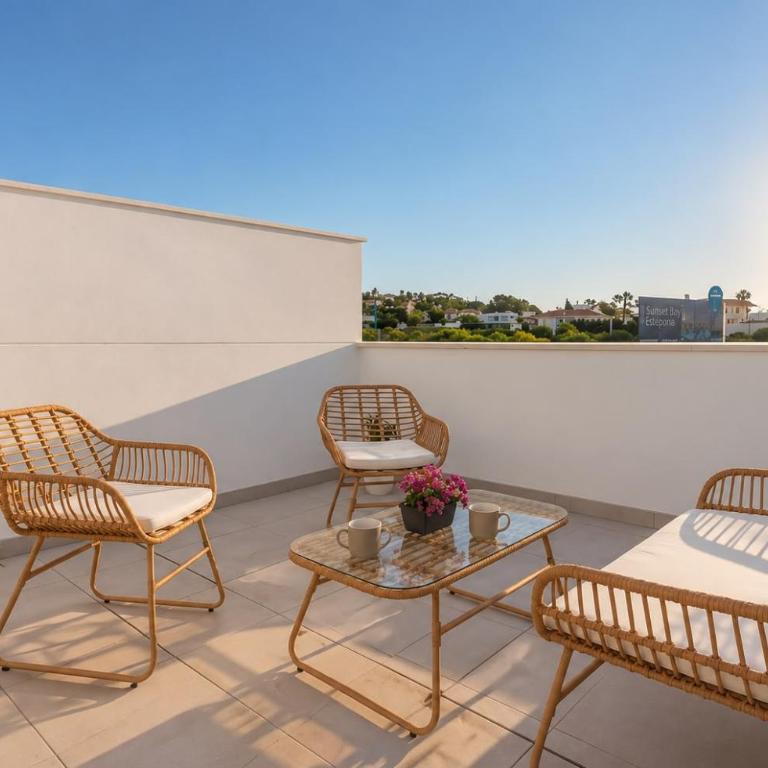 Celere Sea View Pool Gym Parking - Two-Bedroom Apartment - 13