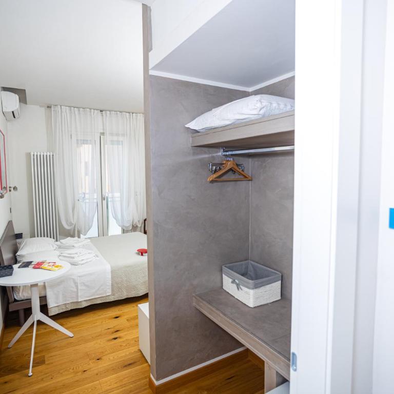 Ánemos b&b - Doppelzimmer mit Balkon - 5
