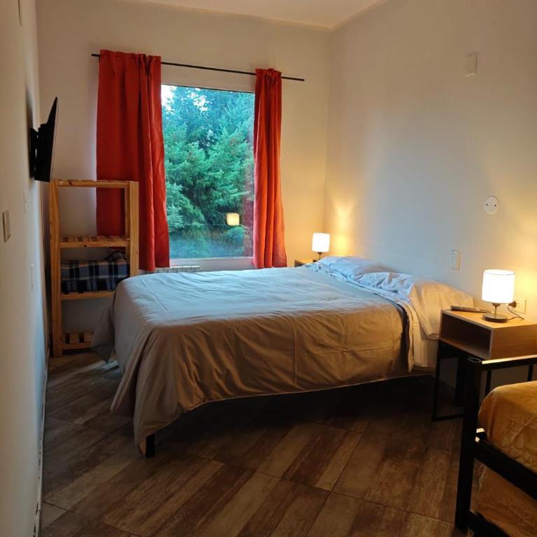 Astrolabio Hostel - Quadruple Room with Lake View - 1