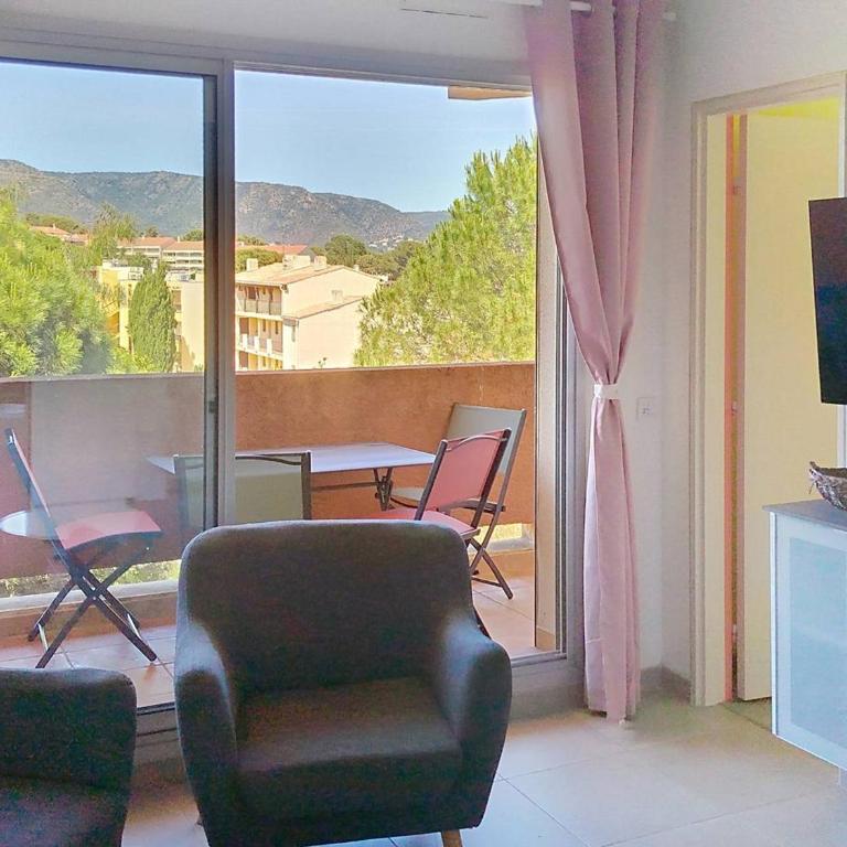 Studio cabine climatisé avec loggia - Bormes-les-Mimosas - FR-1-610-114 - Studio - 7