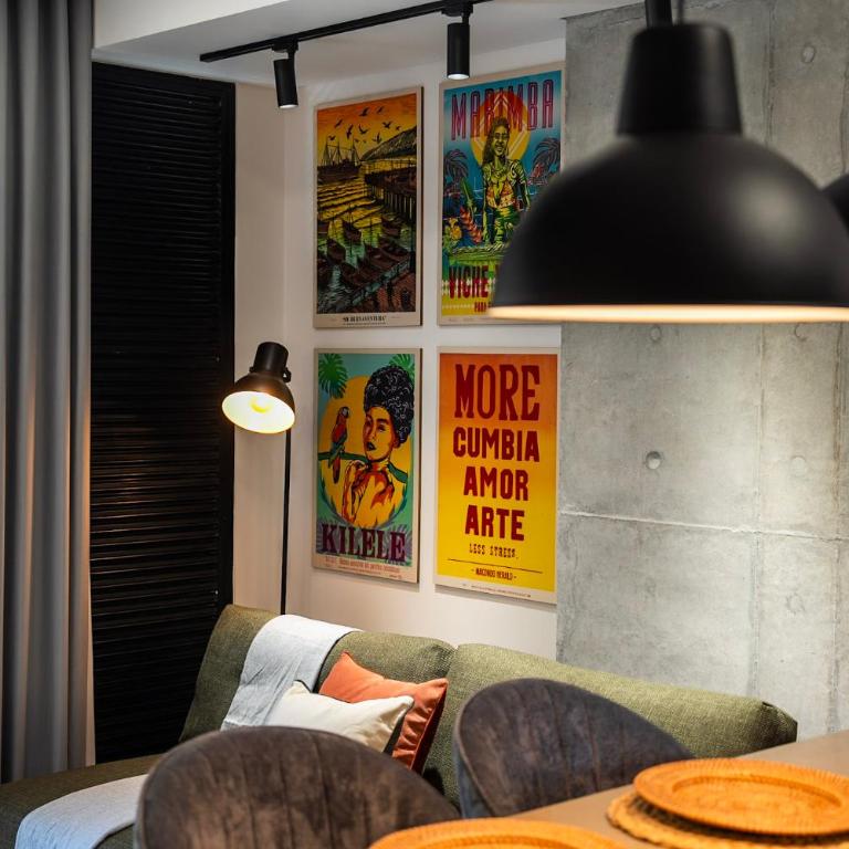 Riomaggiore City Tower - Two-Bedroom Deluxe Apartment with Balcony - 5