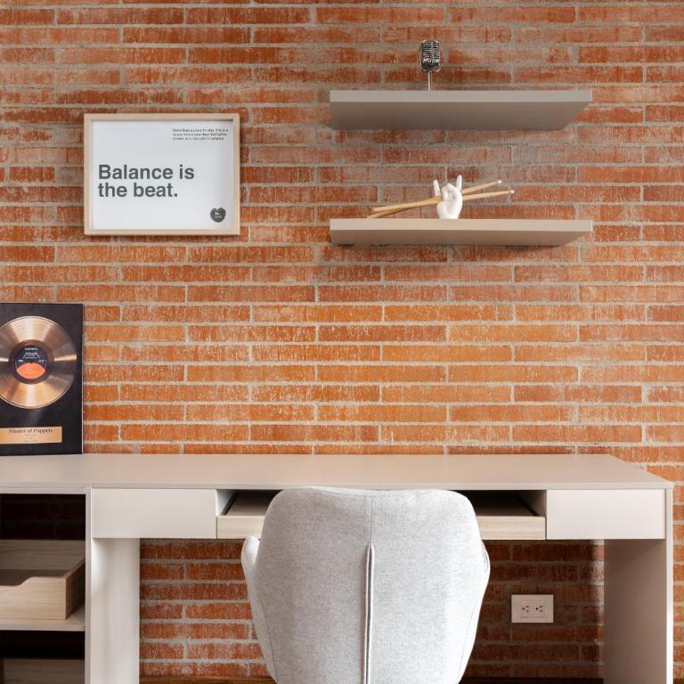 Be Live - One-Bedroom Apartment - 31