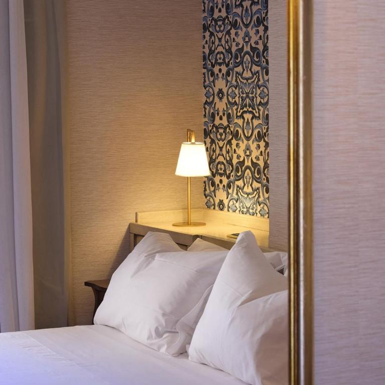 Quiete Taormina Naxos, Tapestry Collection By Hilton - Naxos Deluxe King Room with Terrace - 5