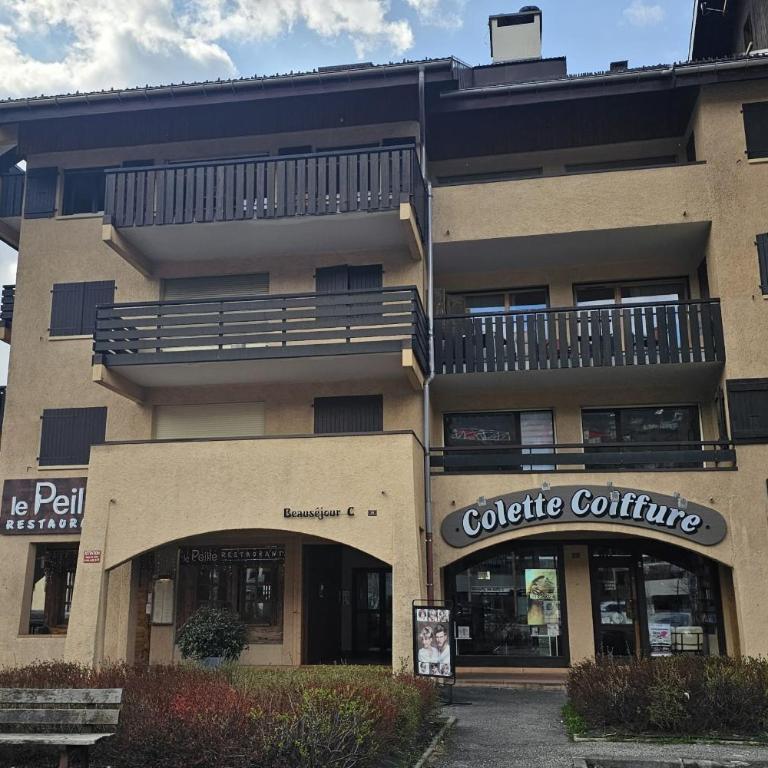 Appartement au cœur du village avec Balcon - Appartement - 10