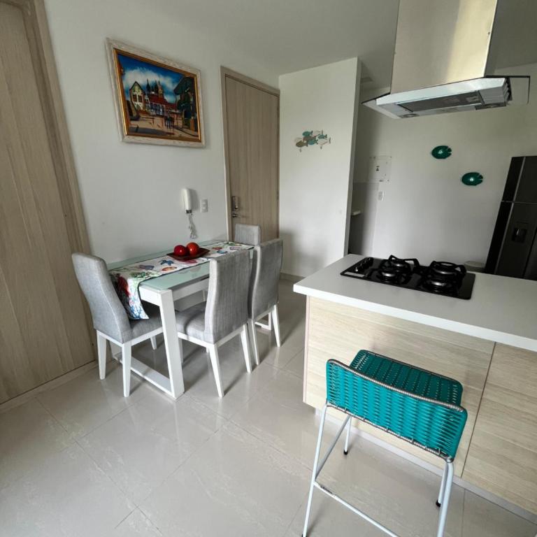 Apartamento en Cartagena cerca del mar y el aeropuerto - Two-Bedroom Apartment - 23