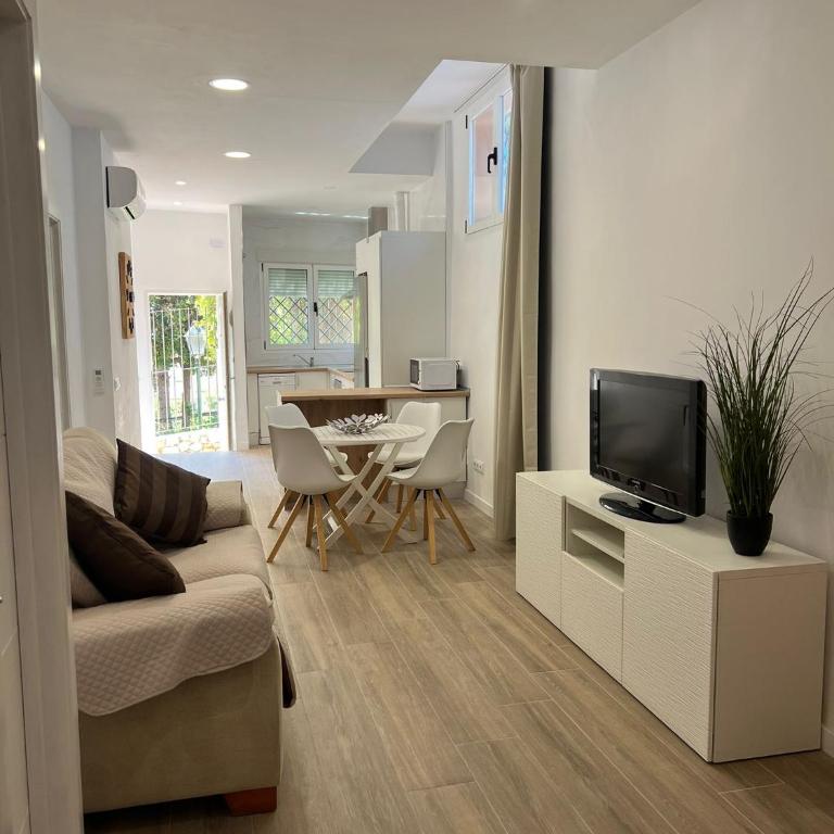 Petunia Loft Benalmádena - Apartamento de 3 dormitorios - 1