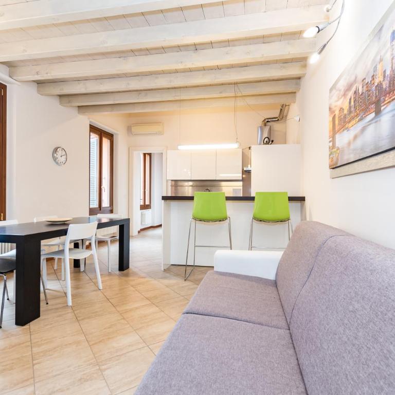 Trilocale Rua Sovera 85 - F&L Aparment - Appartamento con 2 Camere da Letto - 6