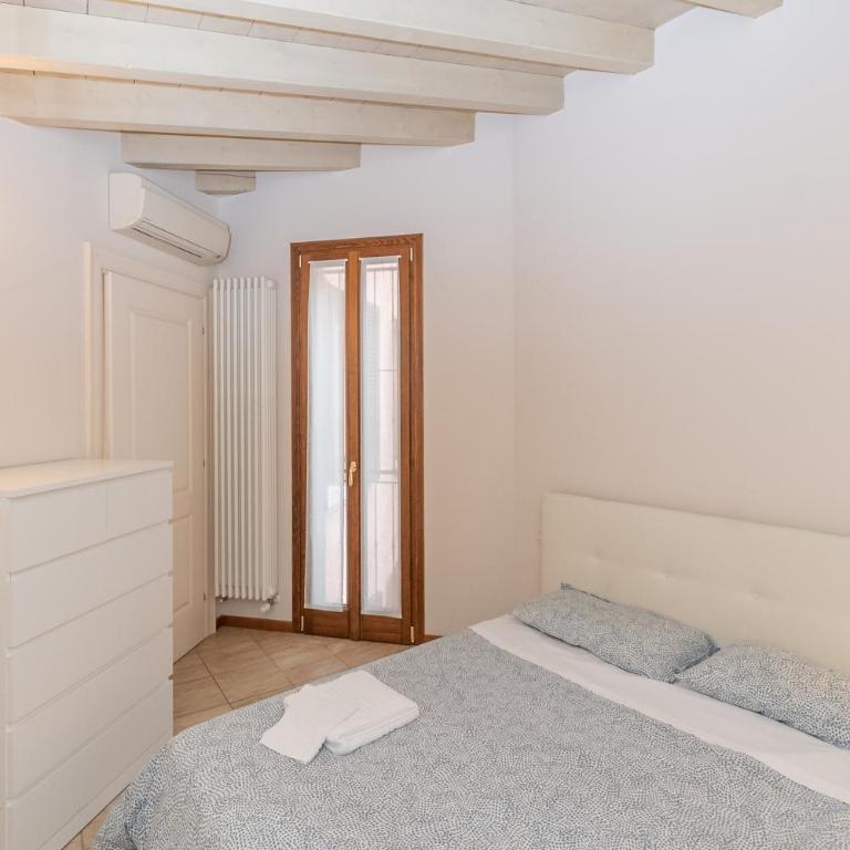 Trilocale Rua Sovera 85 - F&L Aparment - Appartamento con 2 Camere da Letto - 19