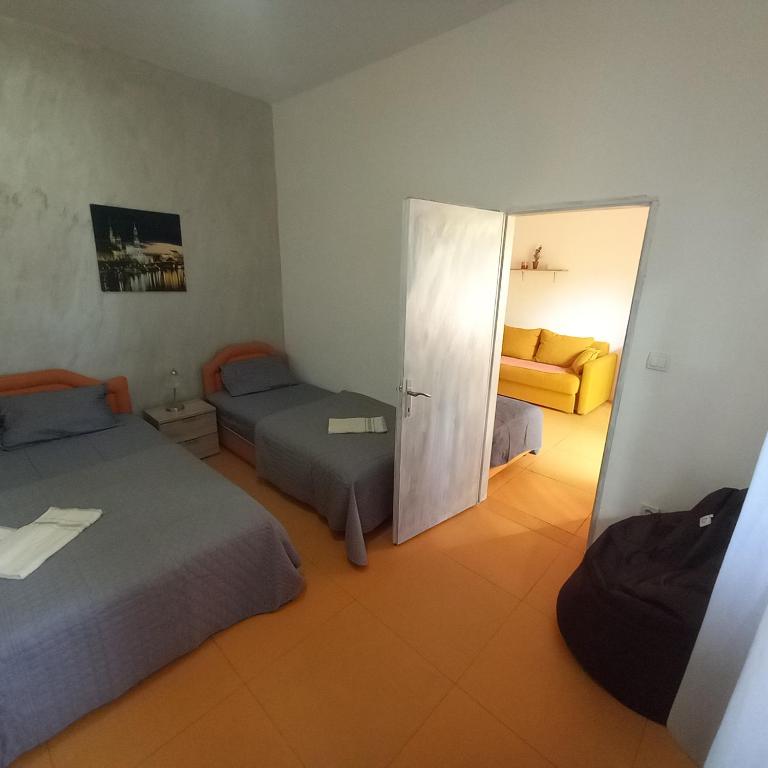 Sky Apartments Petrovac - One-Bedroom Apartment - 8