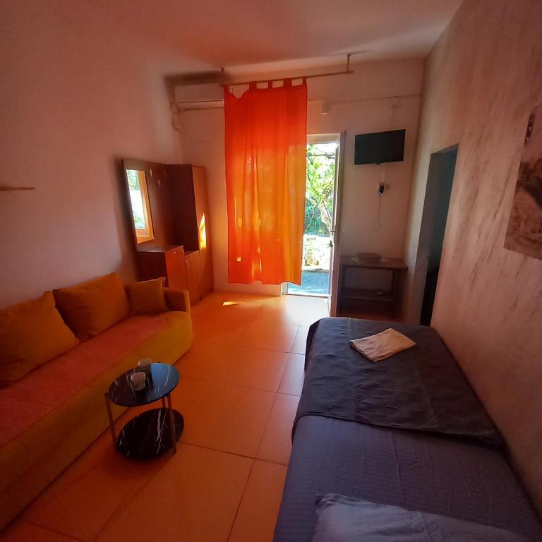 Sky Apartments Petrovac - One-Bedroom Apartment - 9