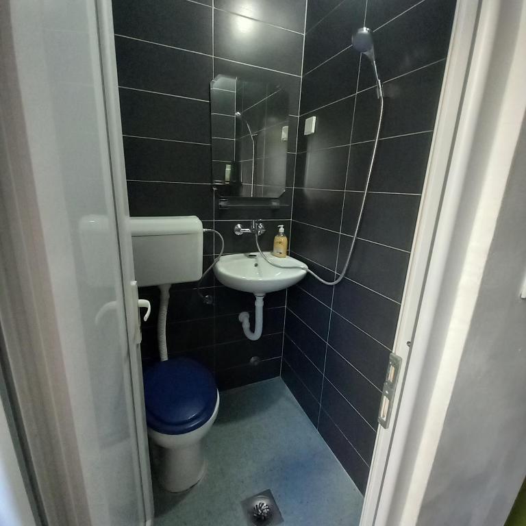Sky Apartments Petrovac - One-Bedroom Apartment - 5