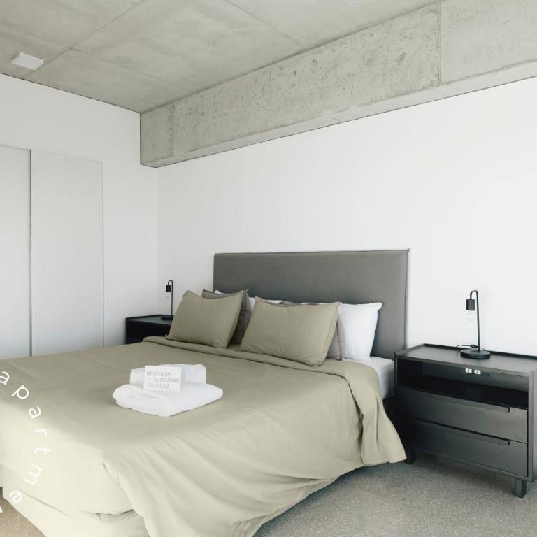 Top Rentals Huergo 475 - Two-Bedroom Apartment with View - 10