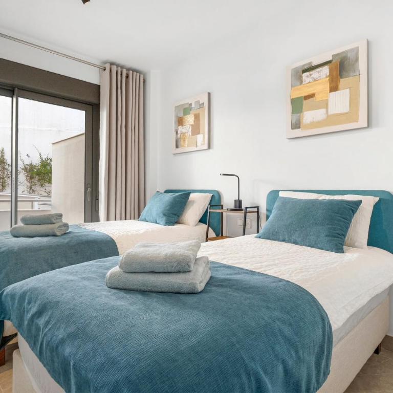 Peaceful Estepona Escape with Terrace Pool - Appartamento - 22