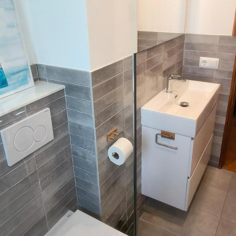 Quiet PINE WALK apartment 20m from the beach - Apartamento con vistas al mar - 21
