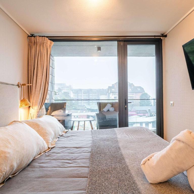 HOM I 1D1B, Calefaccion Central, Piscina temperada, WiFi, Estacionamiento - Apartment - 26
