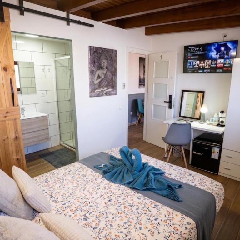 Suite con Baño privado céntrica ,Terraza ,Check Automátic - Habitación Doble con baño privado - 2 camas - 1