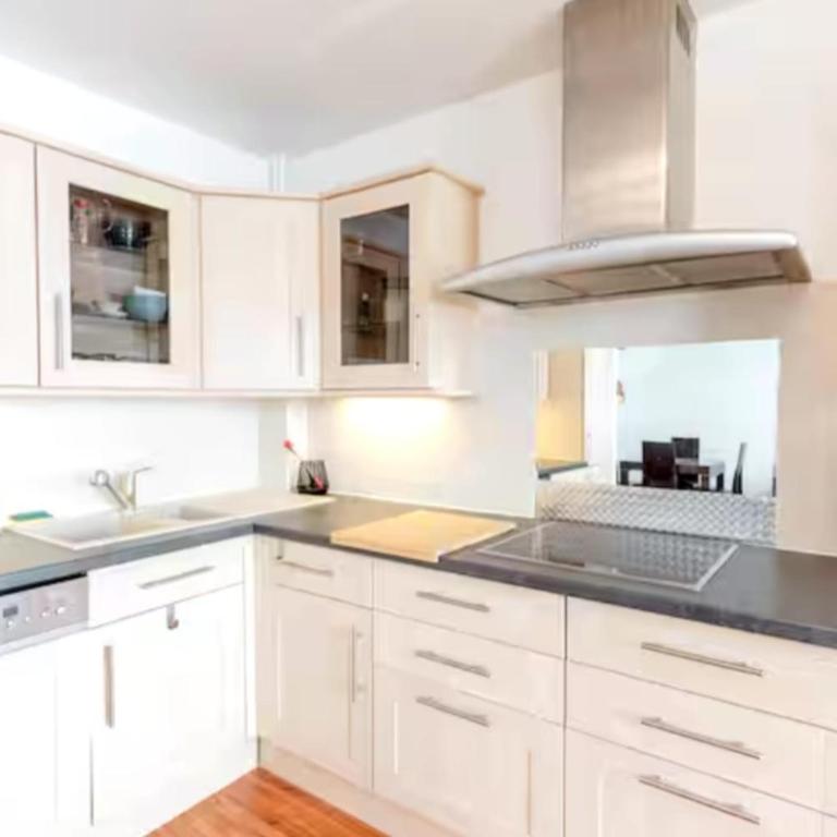 Appartement avec balcon et parking privé à Cannes - Appartement - 5