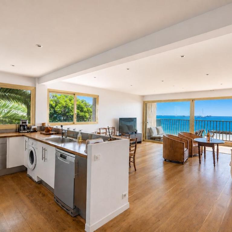 Beachfront Antibes Sea View 2 Bedrooms - Appartement 2 Chambres - 15