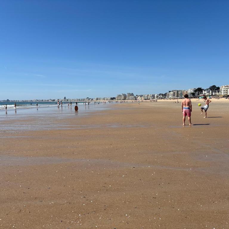 Face mer devant la plage des libraires terrasse Parking - One-Bedroom Apartment - 24