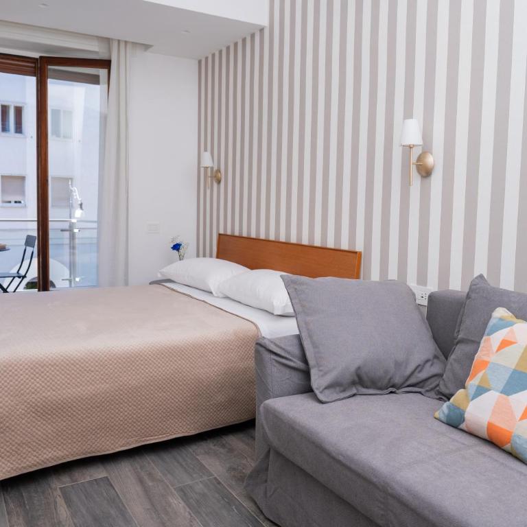 Garibaldi Suite B&B - Habitación Cuádruple con balcón - 7