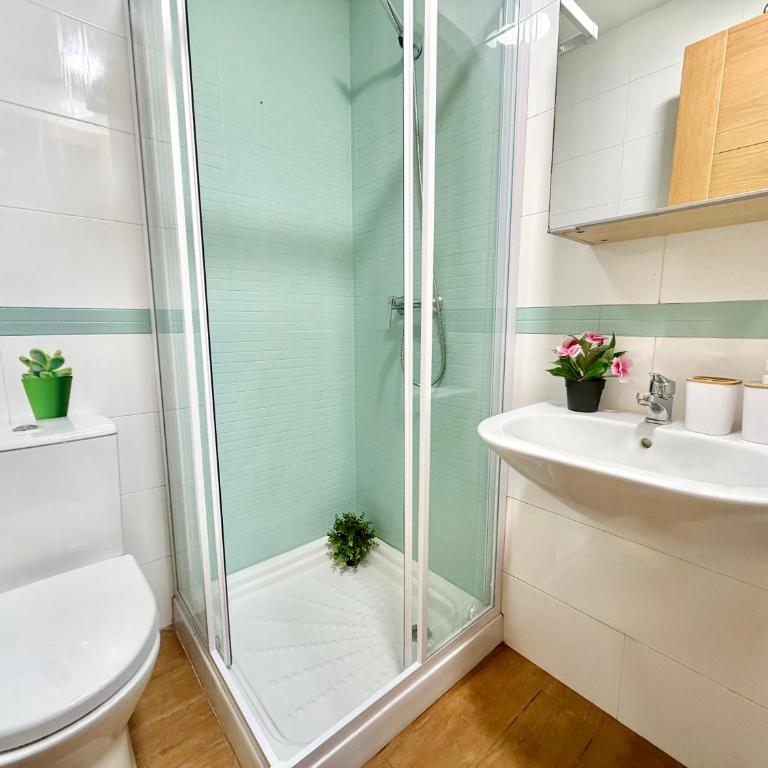 Tranquil Apartment with Private Terrace by TuriVida - Apartment mit 2 Schlafzimmern - 7