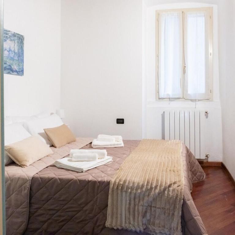 Elegante Bilocale con balcone - Centro Storico - Apartamento de 2 dormitorios - 4