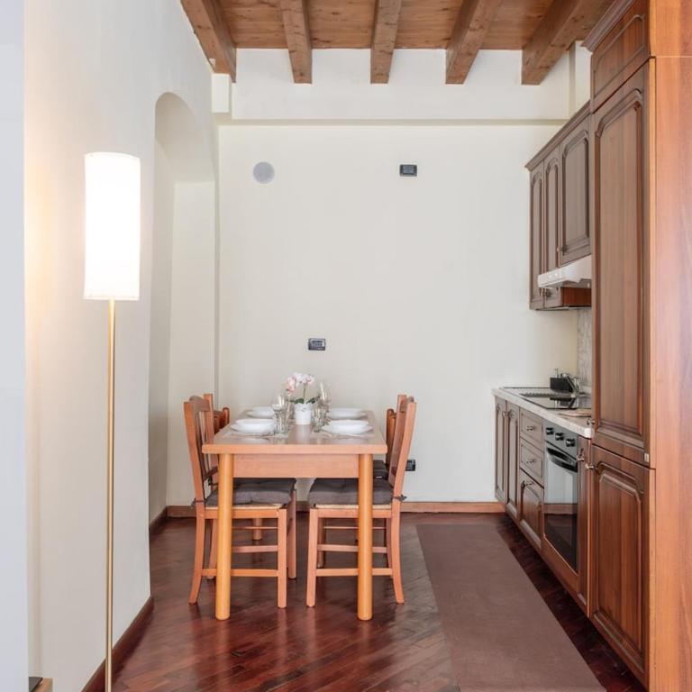 Elegante Bilocale con balcone - Centro Storico - Apartamento de 2 dormitorios - 19