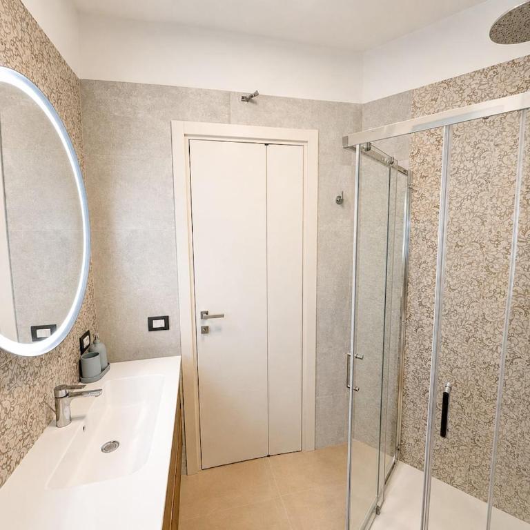 Modern Apartment in Lecce with Private Parking and WiFi - Apartamento de 1 dormitorio - 11
