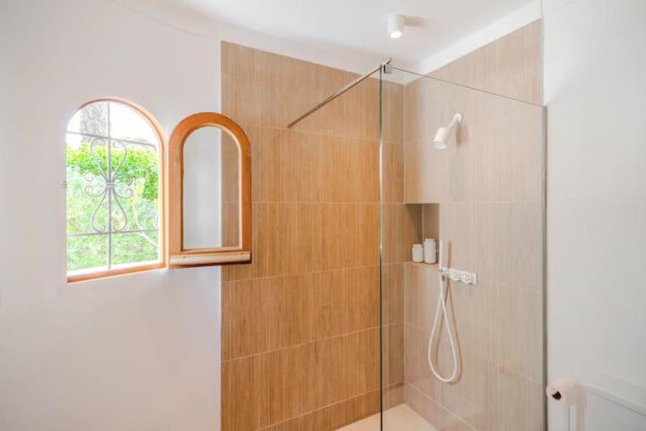 Casa de vacaciones a solo 15m del mar! - Villa - 29