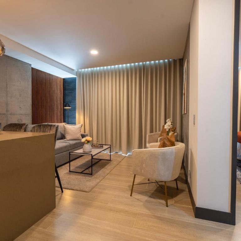 Riomaggiore City Tower - One-Bedroom Apartment with Balcony - 2