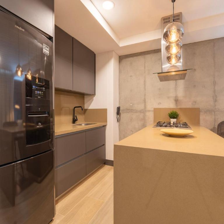 Riomaggiore City Tower - One-Bedroom Apartment with Balcony - 6