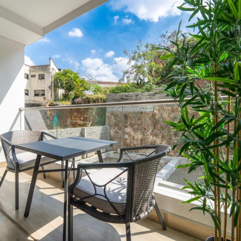 Riomaggiore City Tower - One-Bedroom Apartment with Balcony - 7