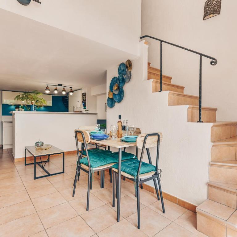 Appartement de L Islette - strandnah und zentral by Sur la mer - One-Bedroom Apartment with Terrace - 13