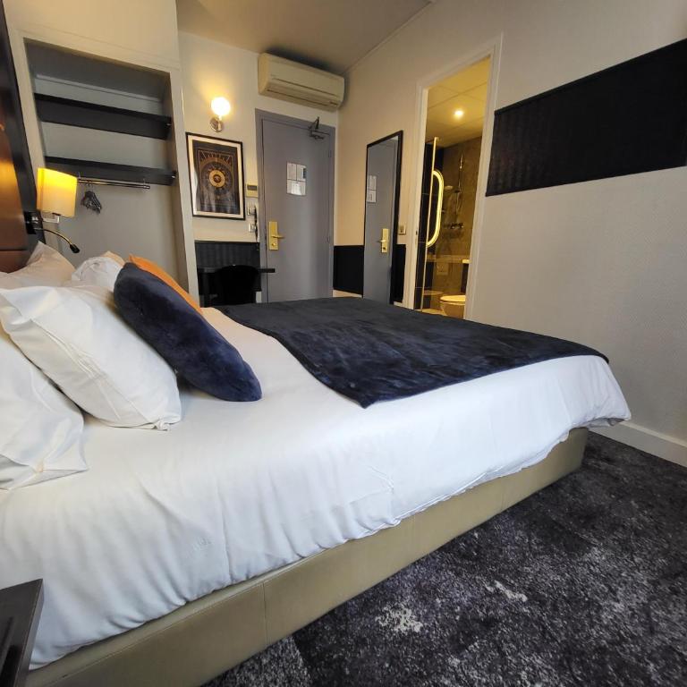 Accueil Hôtel Paris Pigalle Montmartre - Hôtel rénové - Chambre Double Standard - 18