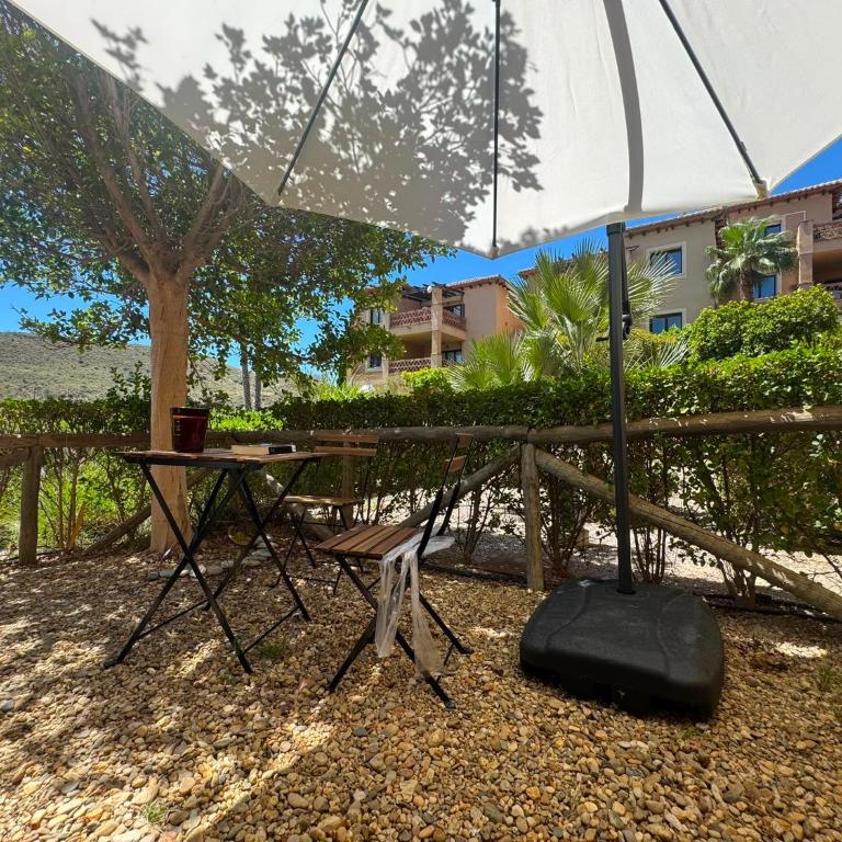 Bajo Jardín Tamarillas Golf Resort Valle del Este - Two-Bedroom Apartment - 32