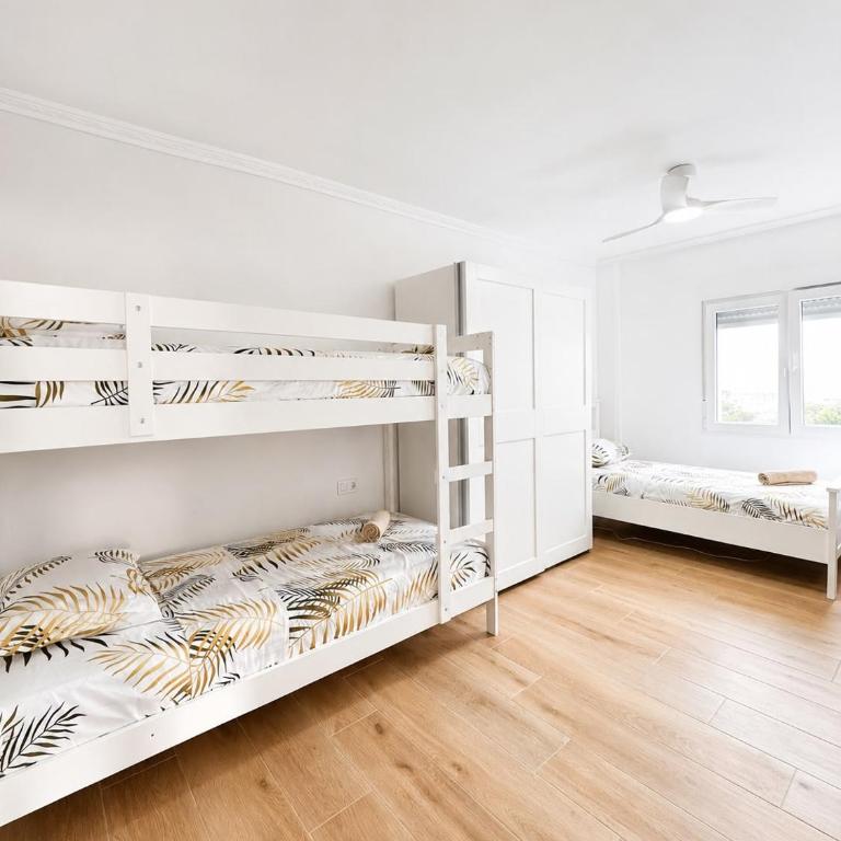 UIM Mediterraneo Juana 3 Wifi - Apartment - 6