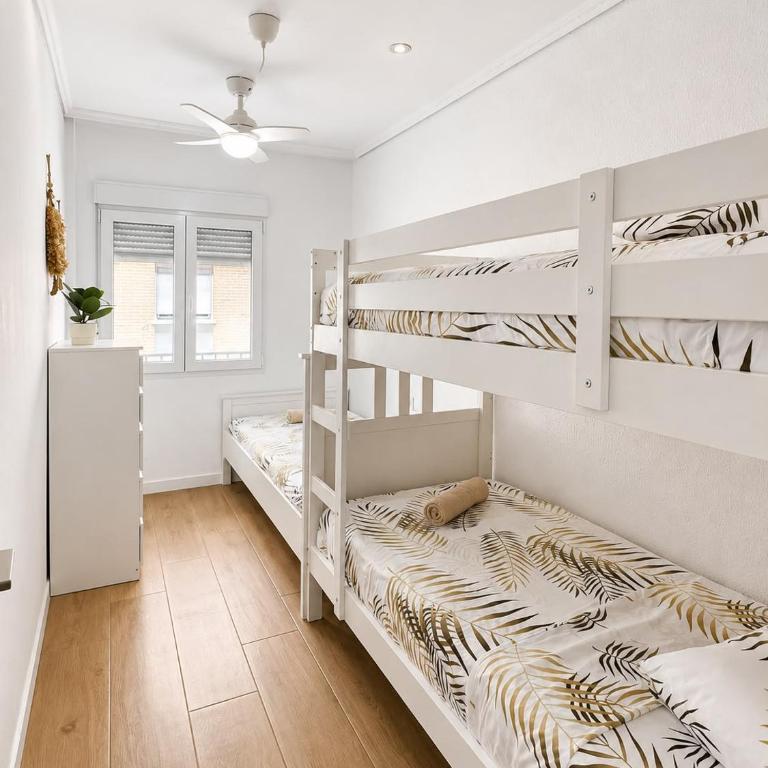 UIM Mediterraneo Juana 3 Wifi - Apartment - 7