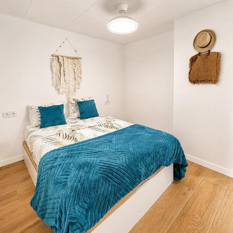 UIM Mediterraneo Juana 3 Wifi - Apartment - 8