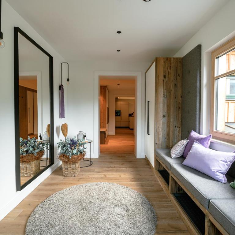 DAS SALZBERG Hideaway Bad Aussee - Adults only - Deluxe Apartment mit 2 Schlafzimmern - 1