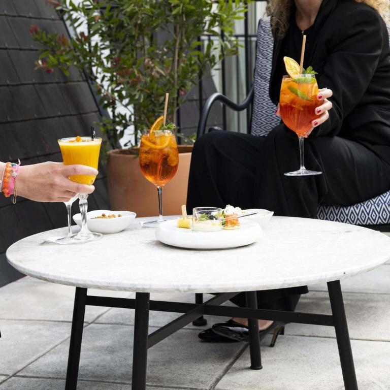 Sofitel Le Scribe Paris Opera - Suite Lit King-Size Prestige avec Salon et Terrasse - 6e Étage - 4