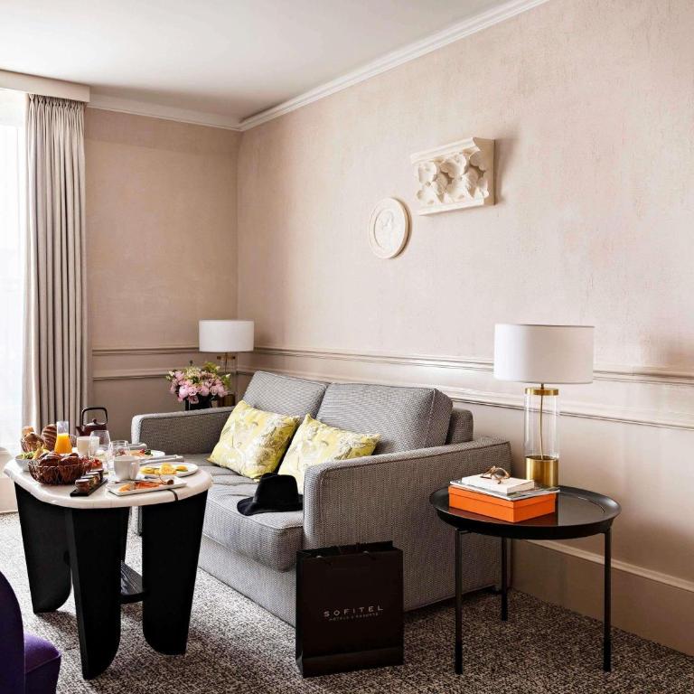 Sofitel Le Scribe Paris Opera - Suite Prestige avec 1 Lit King-Size, 1 Canapé-Lit et Salon Séparé - Vue sur Boulevard ou Rue Scribe - 6
