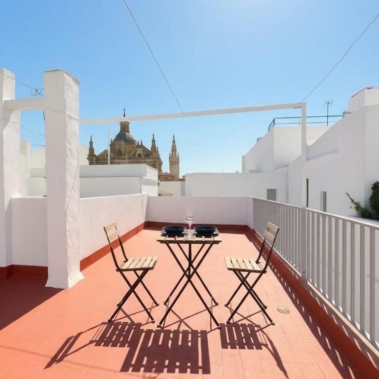 Ático céntrico con Balcones y vistas a la Giralda - Apartamento - 1